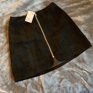 Black Zip-up H&M Skirt